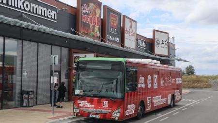 s1 center plze|V Plzni jezdí bezplatná autobusová linka. Vozí